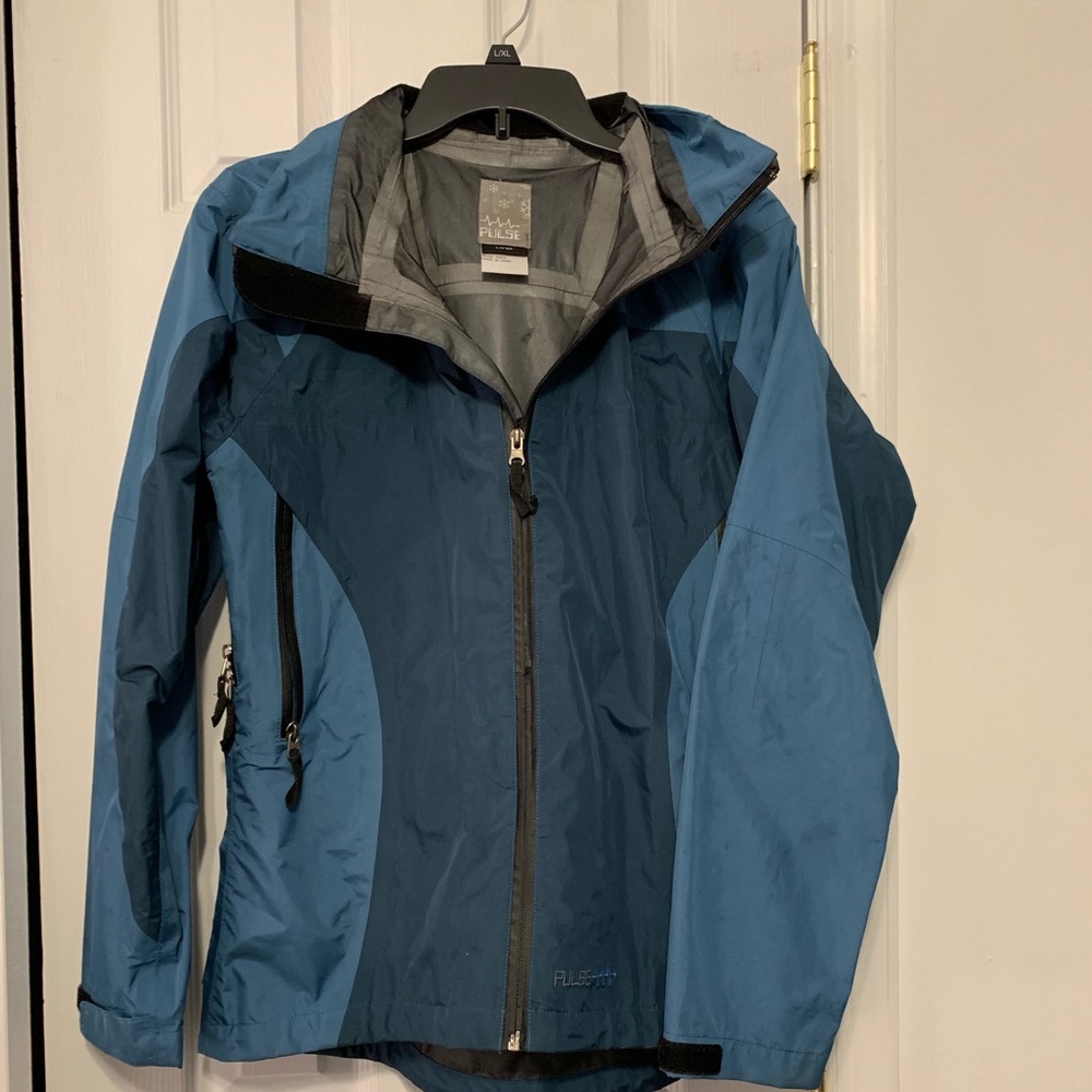 Rain jacket☔️